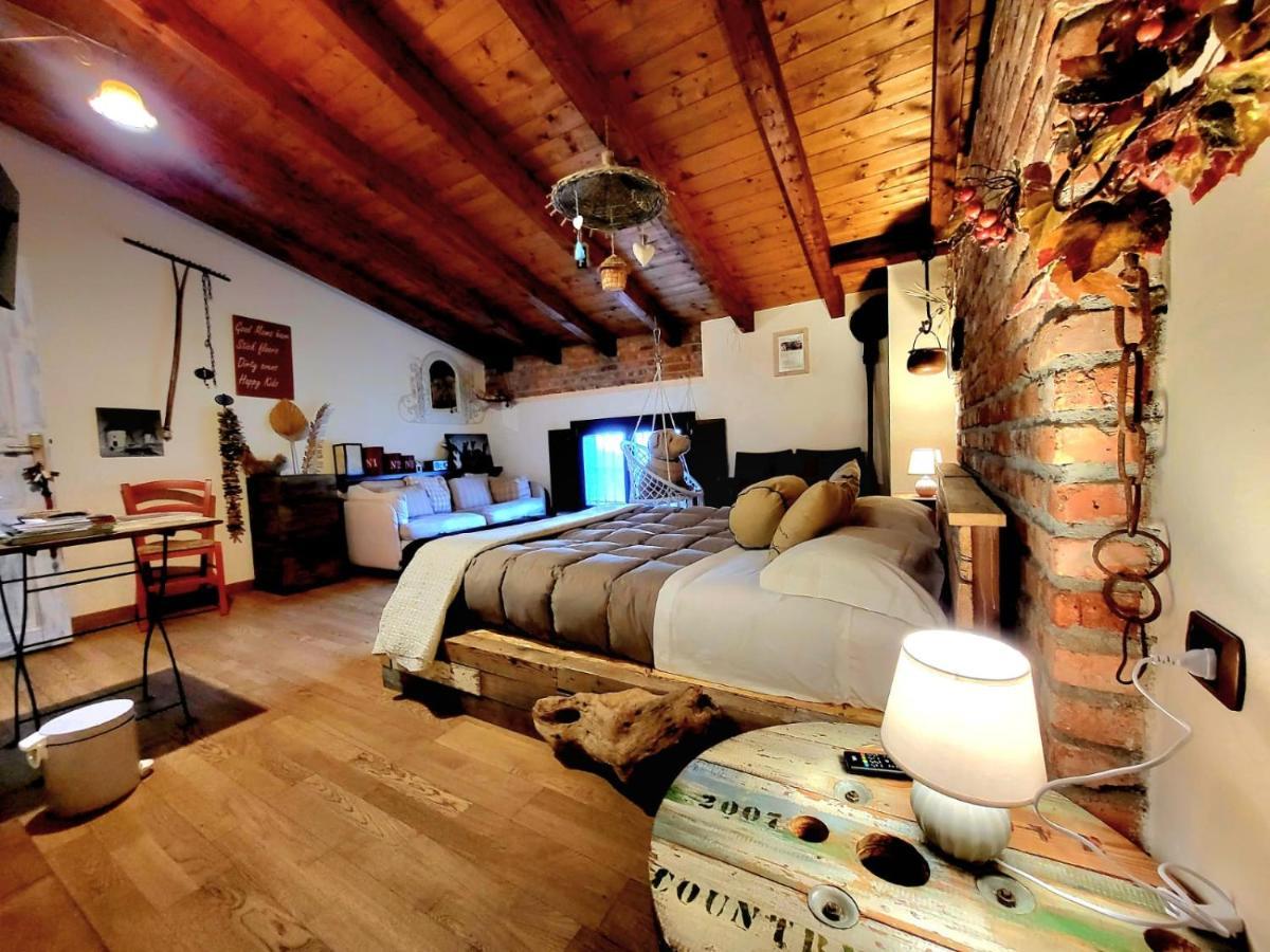Relais Cascina Al Campaccio Vakantieboerderij Taino